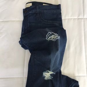Pacsun distressed dark denim jegging 29